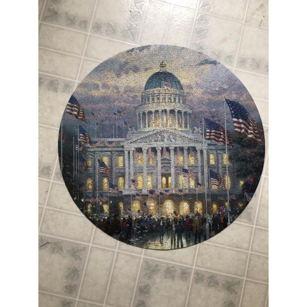 Round Jigsaw puzzle 750 piece. Thomas Kinkade. Flags over the Capitol 24"